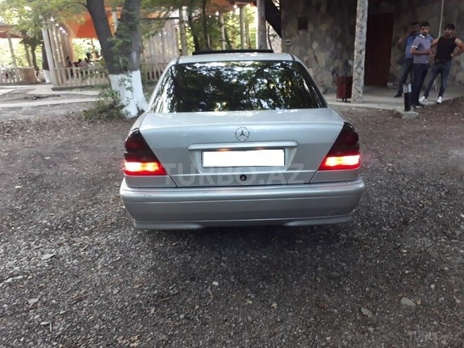 Mercedes C 280 1999, 280,000 km - 2.8 l - Sumqayıt
