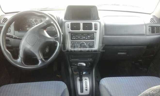 Mitsubishi Pajero io 2000, 300,000 km - 2.0 l - Bakı