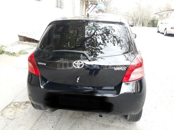 Toyota Yaris 2008, 105,000 km - 1.3 l - Bakı