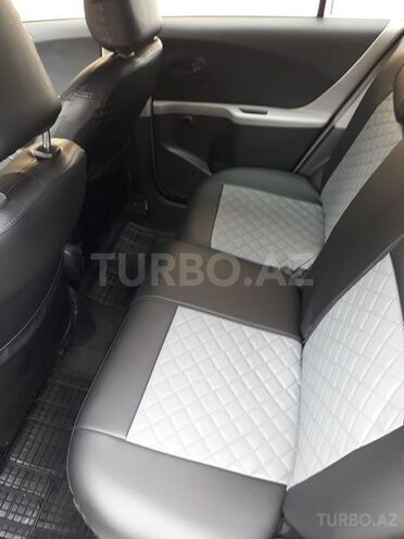 Toyota Yaris 2008, 105,000 km - 1.3 l - Bakı