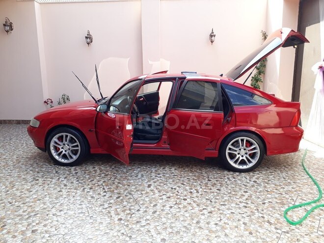 Opel Vectra 2000, 200,000 km - 1.8 l - Gəncə
