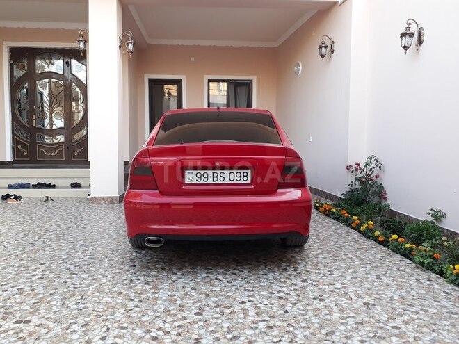 Opel Vectra 2000, 200,000 km - 1.8 l - Gəncə