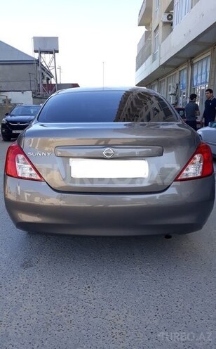 Nissan Sunny 2013, 127,000 km - 0.2 l - Bakı