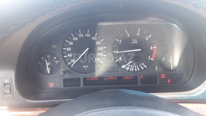 BMW 530 2002, 212,800 km - 3.0 l - Bakı