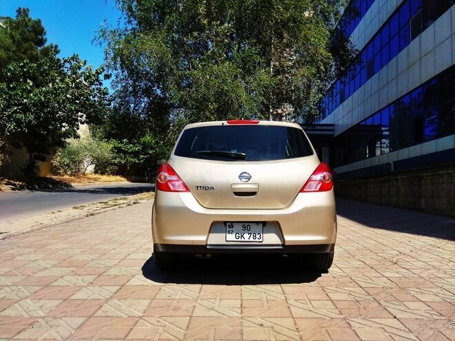 Nissan Tiida 2009, 4,920,016 km - 1.6 l - Bakı
