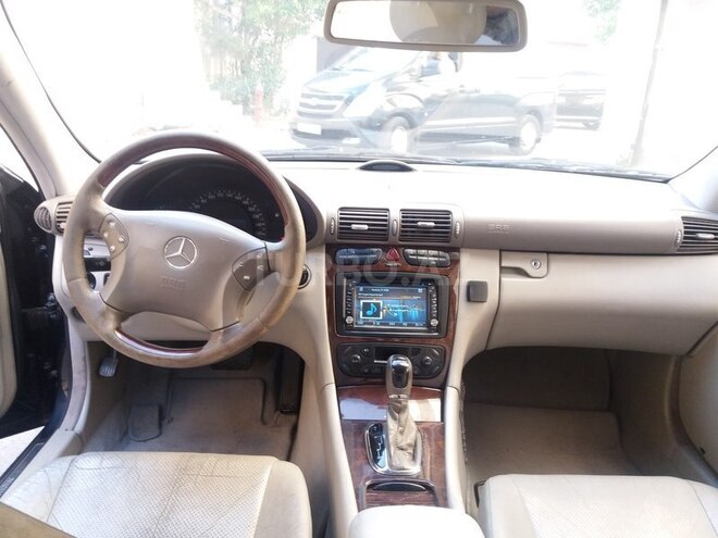 Mercedes C 200 2000, 245,000 km - 2.0 l - Bakı