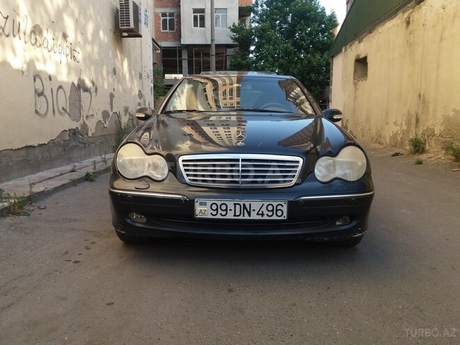 Mercedes C 200 2000, 245,000 km - 2.0 l - Bakı
