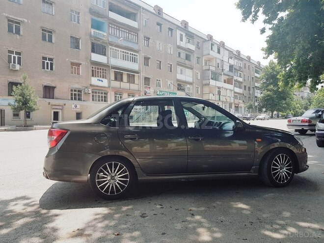 LADA (VAZ) Granta 2015, 58,000 km - 1.6 l - Gəncə