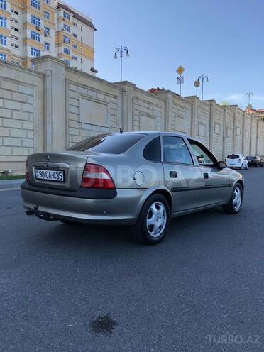 Opel Vectra 1998, 259,693 km - 1.6 l - Bakı
