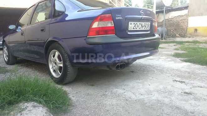Opel Vectra 1996, 250,000 km - 1.6 л - Ağstafa