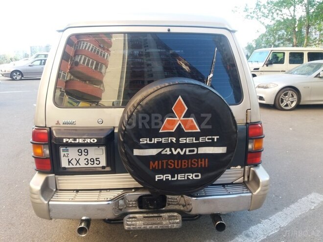 Mitsubishi Pajero 1992, 402,601 km - 2.5 l - Bakı