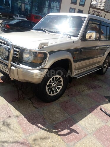 Mitsubishi Pajero 1992, 402,601 km - 2.5 l - Bakı