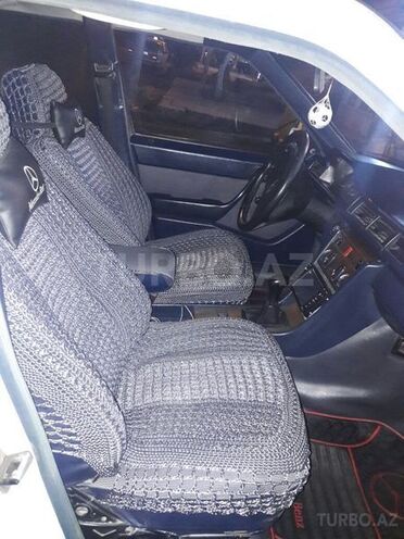 Mercedes E 250 1989, 400,000 km - 0.3 л - Bakı