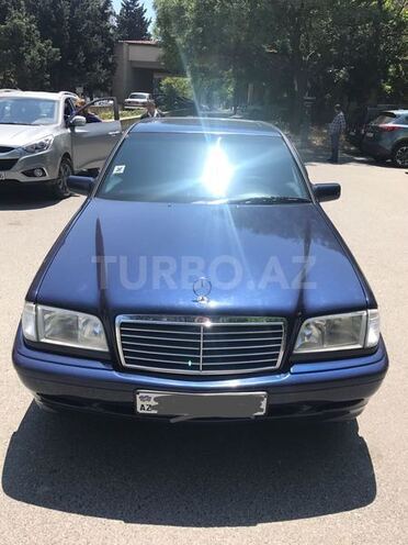 Mercedes C 200 1999, 299,000 km - 2.0 l - Bakı