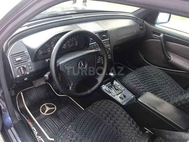 Mercedes C 200 1999, 299,000 km - 2.0 l - Bakı