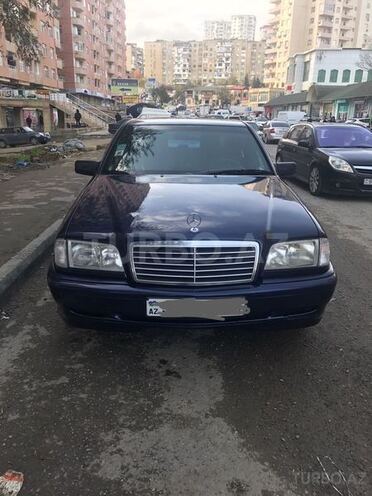 Mercedes C 200 1999, 299,000 km - 2.0 l - Bakı