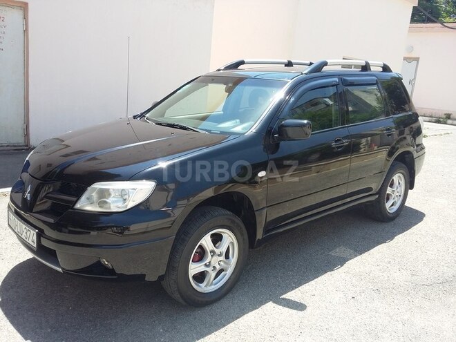 Mitsubishi Outlander 2003, 305,000 km - 2.4 l - Bakı