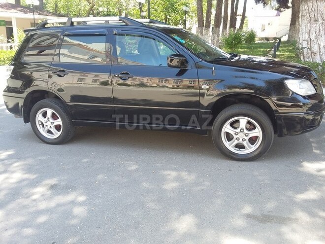 Mitsubishi Outlander 2003, 305,000 km - 2.4 l - Bakı