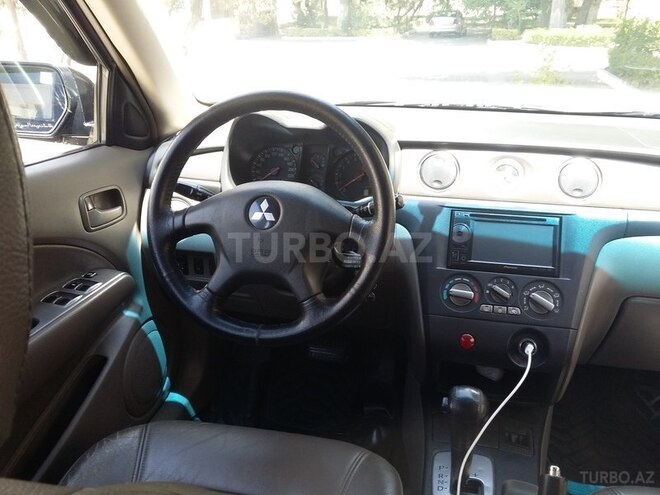Mitsubishi Outlander 2003, 305,000 km - 2.4 l - Bakı