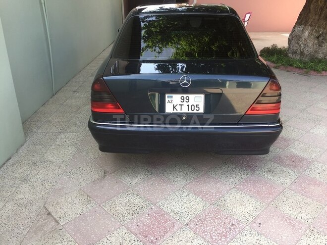 Mercedes C 230 1997, 278,000 km - 2.3 l - Bakı