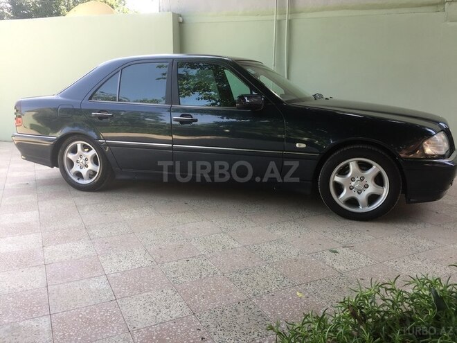 Mercedes C 230 1997, 278,000 km - 2.3 l - Bakı