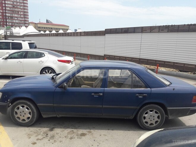 Mercedes E 230 1989, 307,000 km - 2.3 л - Bakı