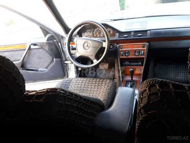 Mercedes 190 1994, 277,000 km - 2.0 l - Sumqayıt