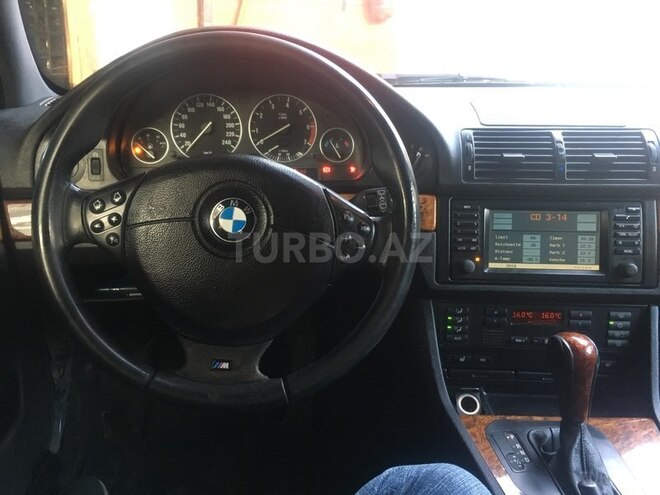 BMW 535 2001, 270,000 km - 3.5 л - Bakı
