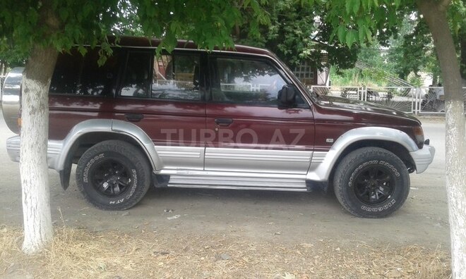 Mitsubishi Pajero 1994, 388,000 km - 3.0 л - Şəmkir