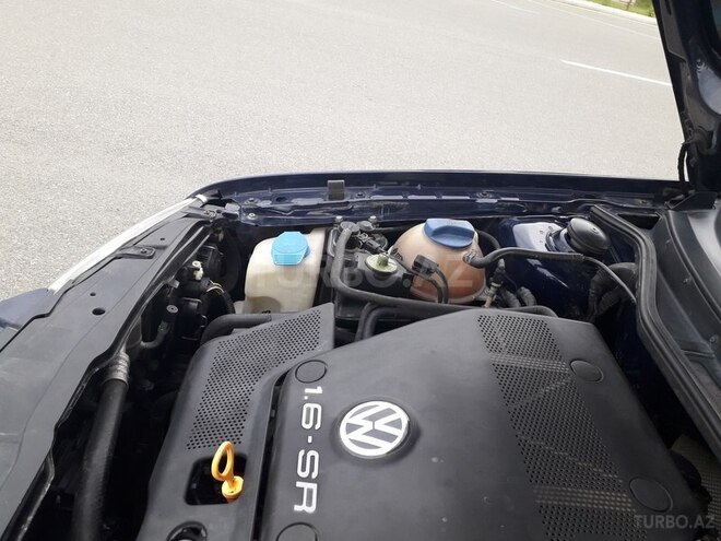 Volkswagen Bora 1999, 290,956 km - 1.6 l - Gəncə