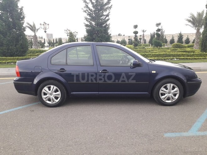 Volkswagen Bora 1999, 290,956 km - 1.6 l - Gəncə