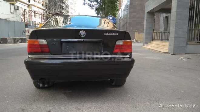 BMW 325 1995, 295,000 km - 2.5 l - Bakı