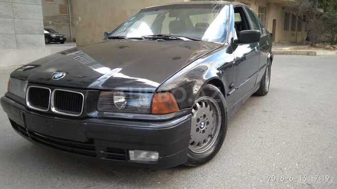BMW 325 1995, 295,000 km - 2.5 l - Bakı