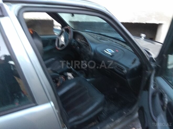 Chevrolet Niva 2004, 1,000,000 km - 0.1 l - Sumqayıt