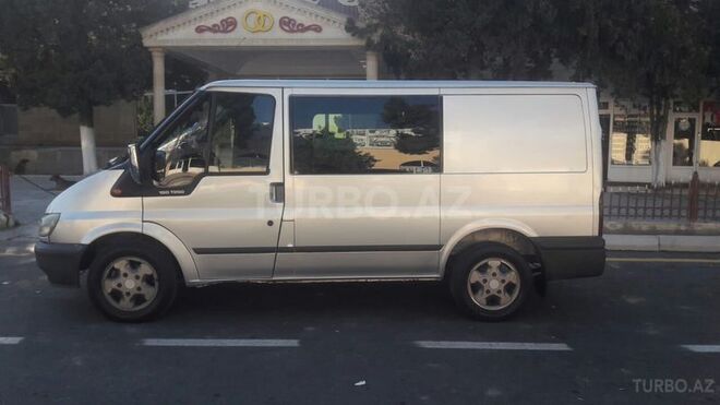 Ford Transit 2002, 250,000 km - 2.0 l - Xaçmaz
