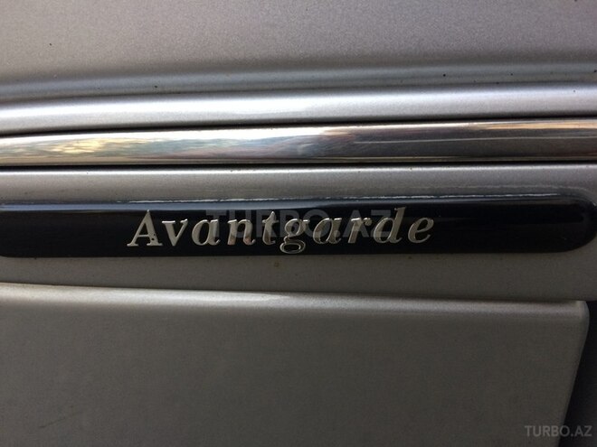 Mercedes E 240 2004, 78,900 km - 2.6 l - Bakı