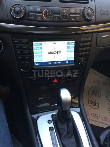 Mercedes E 240 2004, 78,900 km - 2.6 l - Bakı