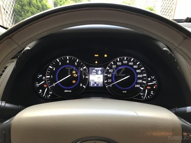 Infiniti QX56 2012, 85,386 km - 5.6 л - Bakı