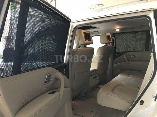 Infiniti QX56 2012, 85,386 km - 5.6 л - Bakı