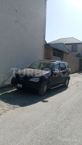 Mercedes ML 320 2000, 180,000 km - 3.2 л - Bakı