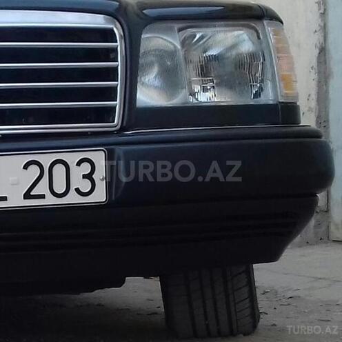 Mercedes E 320 1995, 411,636 km - 3.2 л - Bakı