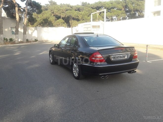 Mercedes E 350 2005, 249,000 km - 3.5 l - Bakı
