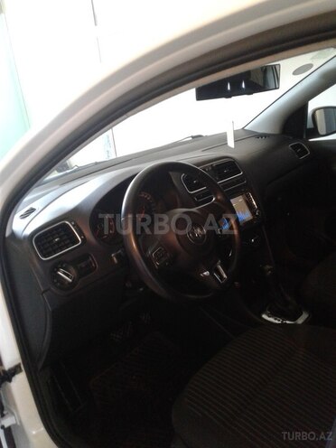Volkswagen Polo 2012, 100,000 km - 1.6 л - Bakı