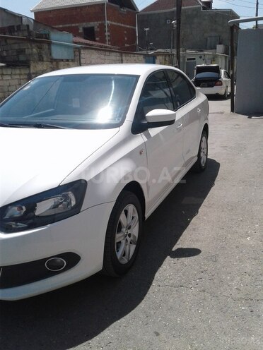 Volkswagen Polo 2012, 100,000 km - 1.6 л - Bakı