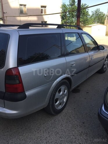Opel Vectra 1997, 542,000 km - 1.8 l - Sumqayıt