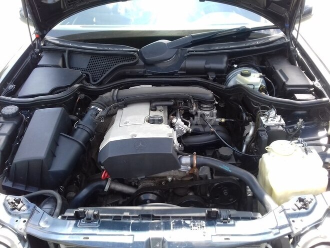 Mercedes E 200 1999, 388,686 km - 2.0 l - Gəncə