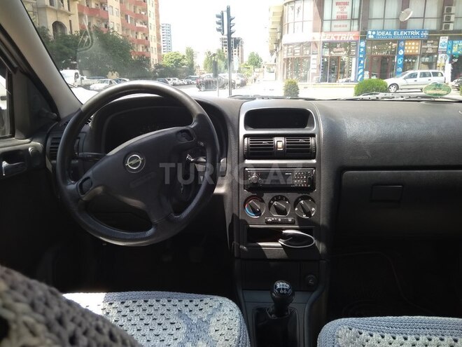 Opel Astra 1998, 275,000 km - 1.6 l - Bakı
