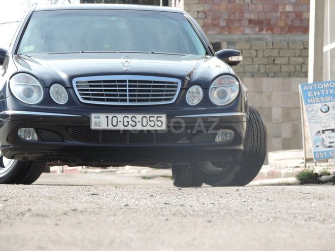 Mercedes E 240 2005, 230,000 km - 2.6 l - Astara