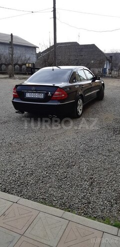 Mercedes E 240 2005, 230,000 km - 2.6 l - Astara