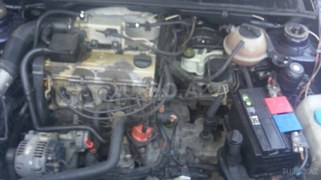 Volkswagen Golf 1996, 100,618 km - 2.0 l - Bakı